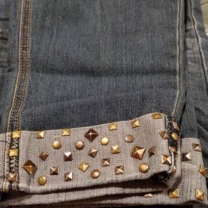 MBLM JEANS with studded cuffs at the ankle